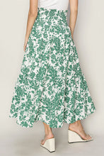 Load image into Gallery viewer, Floral Print Tiered Midi Skirt