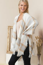 Load image into Gallery viewer, The Belle Boucle Plaid Kimono