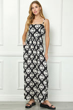 Load image into Gallery viewer, Beachside Maxi Dress