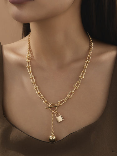 Chunky Chain Lock Charm Necklace