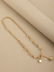 Chunky Chain Lock Charm Necklace