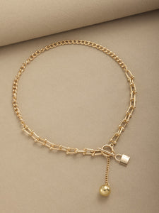 Chunky Chain Lock Charm Necklace