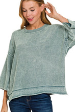 Load image into Gallery viewer, Washed Boxy Sweater