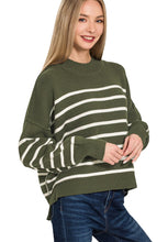Load image into Gallery viewer, Exposed Seam Oversized Striped Sweater