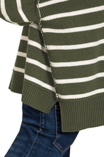 Load image into Gallery viewer, Exposed Seam Oversized Striped Sweater