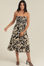 Load image into Gallery viewer, Smocked Top Strapless Midi Dress