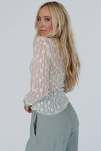 Load image into Gallery viewer, White Sheer Floral Lace Long Sleeve Slim Fit Top