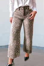 Load image into Gallery viewer, Leopard Frayed Edge Wide Leg High Waist Jeans