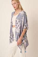 Load image into Gallery viewer, Dusty Blue Damask Patchwork Kimono