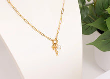 Load image into Gallery viewer, Held in Faith Gold Charm Gift Set