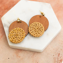 Load image into Gallery viewer, Bohemian Style Natural Wood Accent Straw Earring