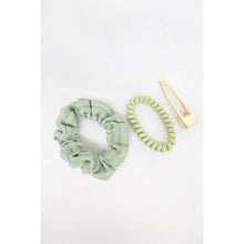 Load image into Gallery viewer, Knit Scrunchie Cord Tie and Hair Clip Set