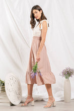 Load image into Gallery viewer, Taupe Contrast Midi Dress