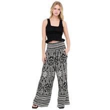 Load image into Gallery viewer, Black &amp; Ivory Smocked Waist Wide Leg Pant