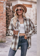 Load image into Gallery viewer, Oversized Loose Plaid Flannel Top