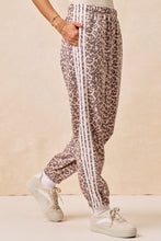 Load image into Gallery viewer, Wild Side Leopard Sweatpants