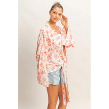 Load image into Gallery viewer, Lightweight Floral Kimono Top