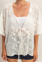 Load image into Gallery viewer, Ivory Lace Floral Kimono