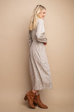 Load image into Gallery viewer, Yarn Dyed Rib Knit Midi Dress